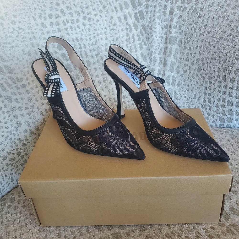 Steve Madden Black Lace Slingback Heels - Picture 2 of 4